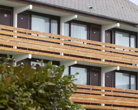 Hotel Campanile Taden 3*