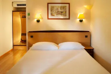 Brit - Taden Hotel 3*