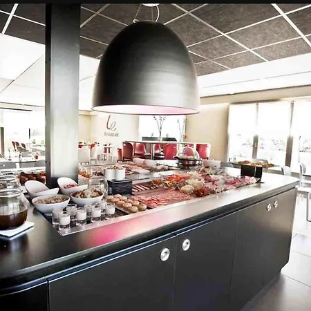 Brit - Taden Hotel 3*